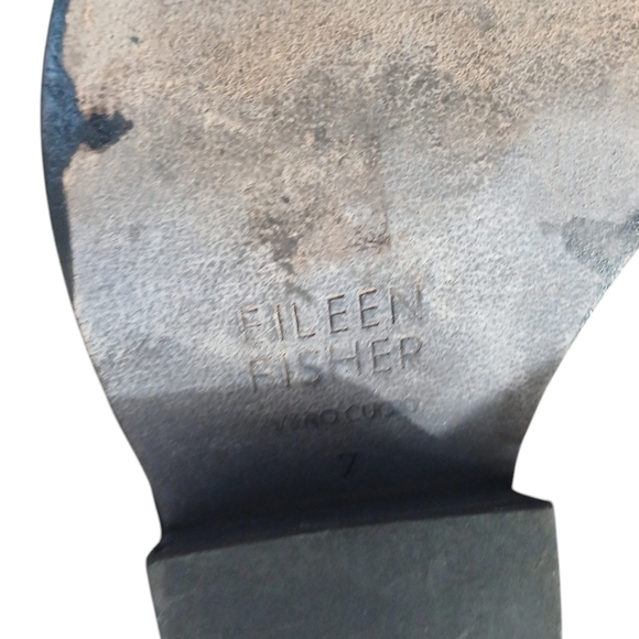 Eileen Fisher Black Western Ankle Boot Women's Black Suede Bootie size 7 - Picture 9 of 10